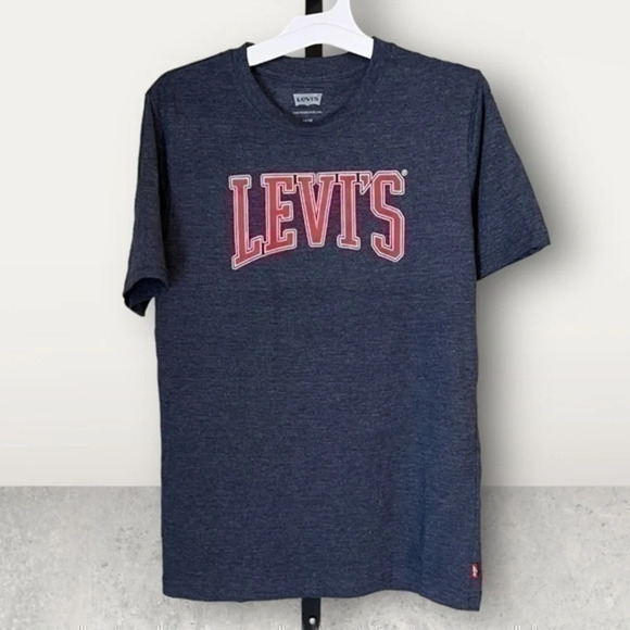 LEVI’S KIDS T-SHIRT SIZE 14/16 ~ BLUE W/ RED TAG LEVI’S TAB - Picture 1 of 7
